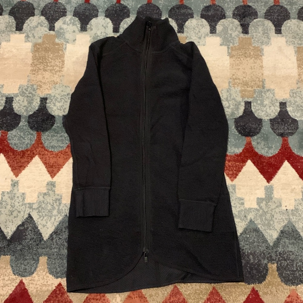 Lululemon zipper down with pocket.